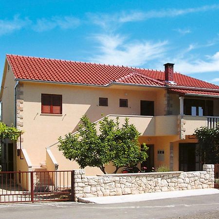 Apartment Mira By Interhome Mirce Exterior foto